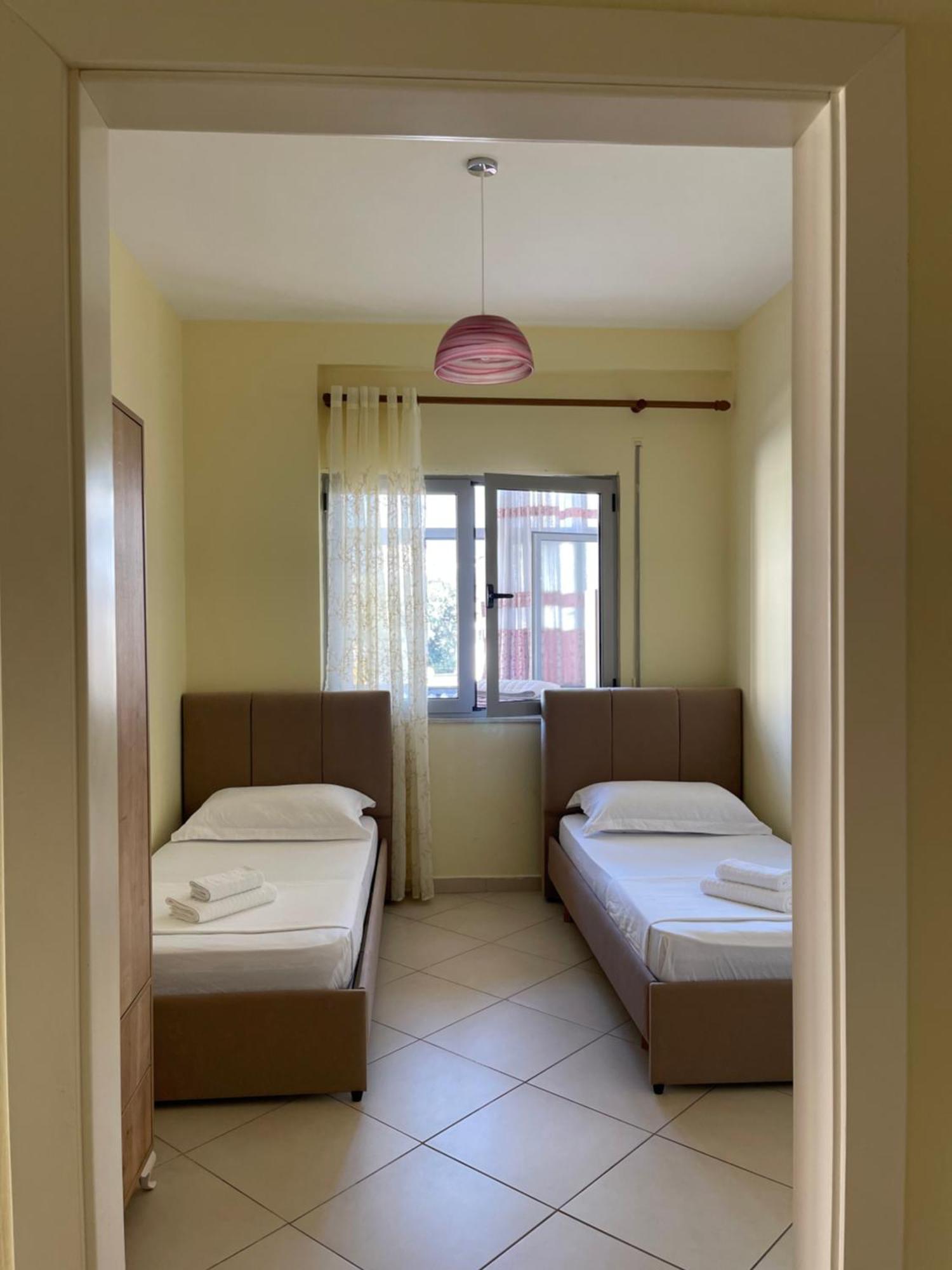 New Baazar Terrace Apartment 티라나 외부 사진